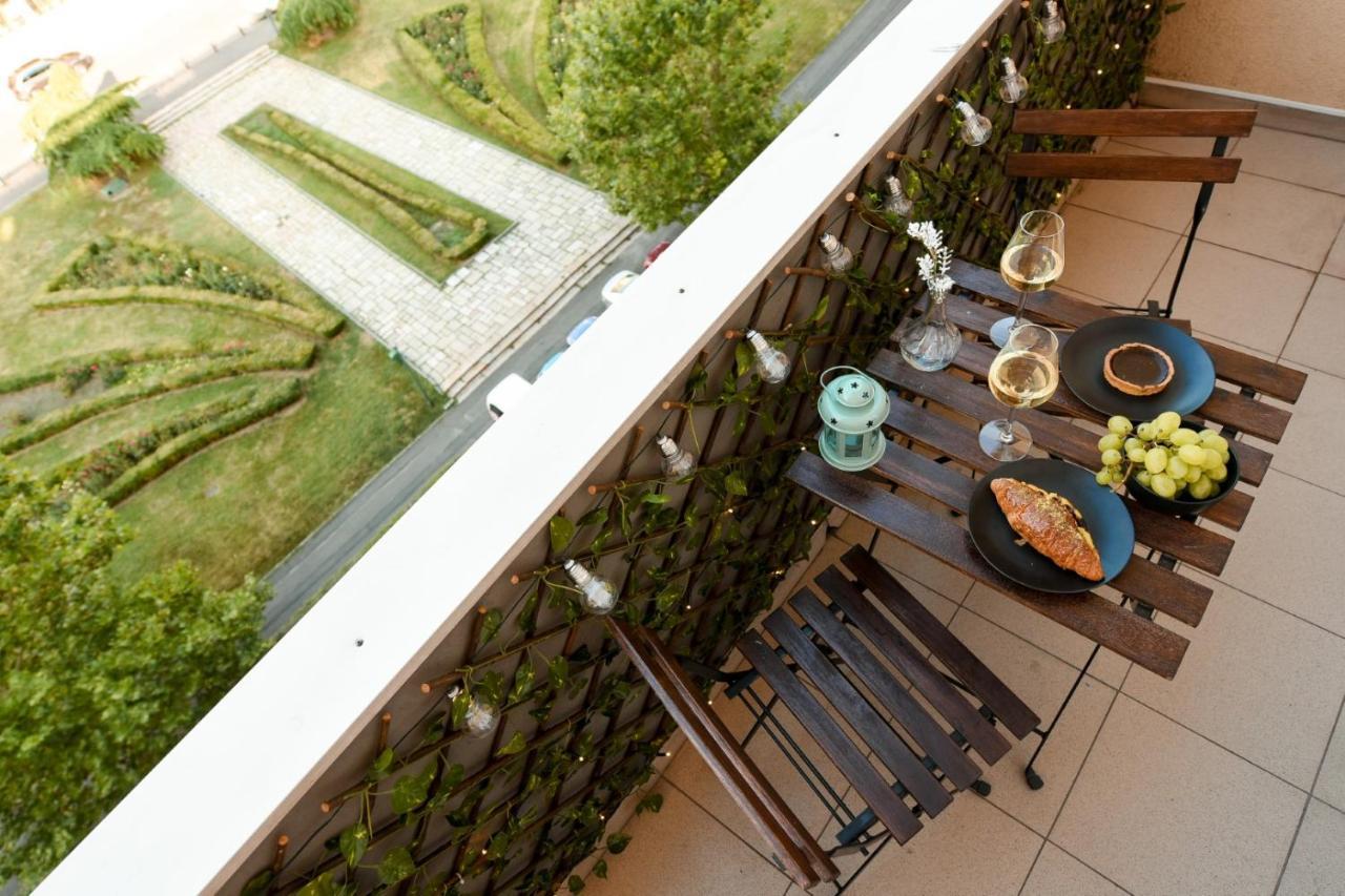 Apartmán Spectacular Views & Modern Comfort: Your Dream Duplex In Central Bukurešť Exteriér fotografie